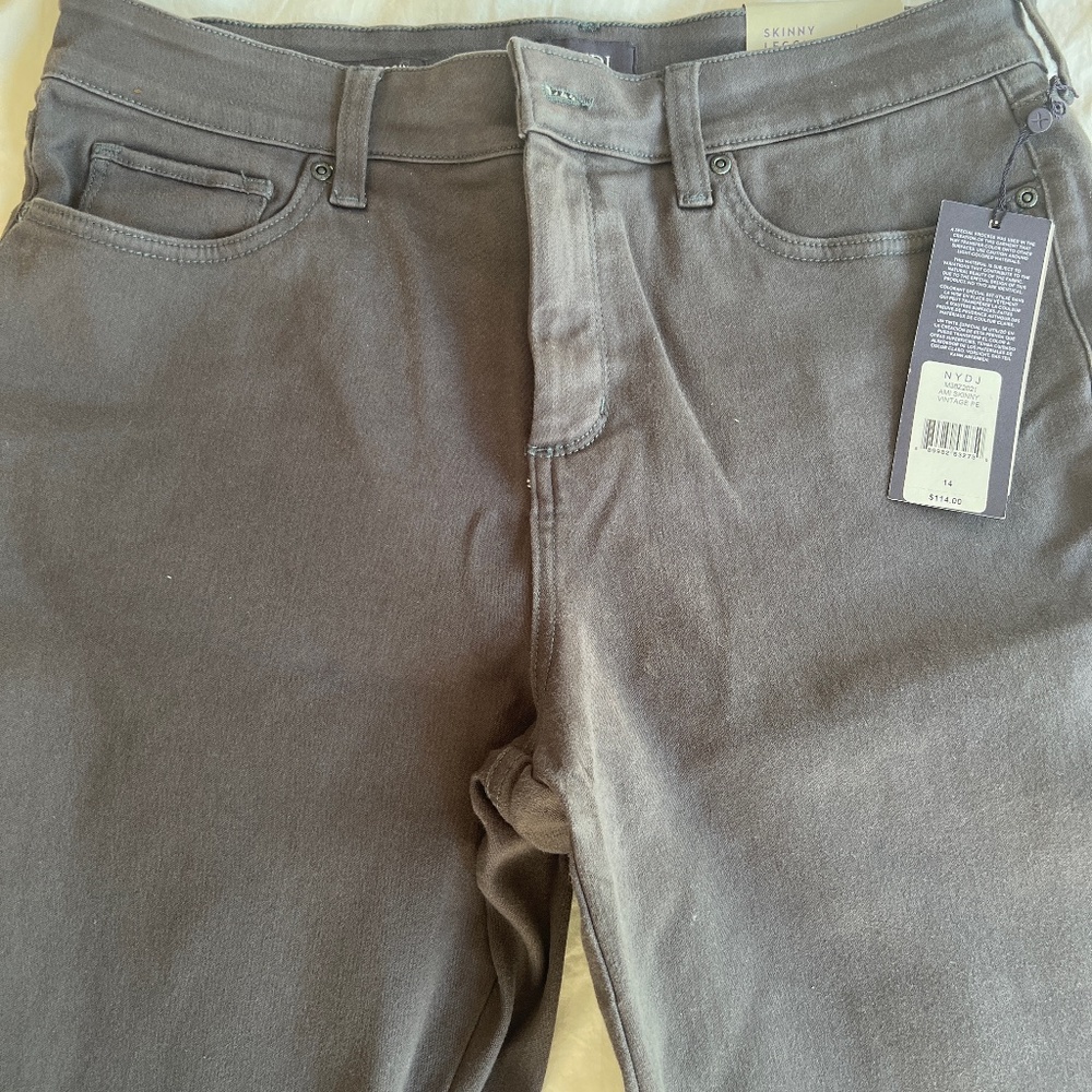 Brand new ami skinny NYDJ